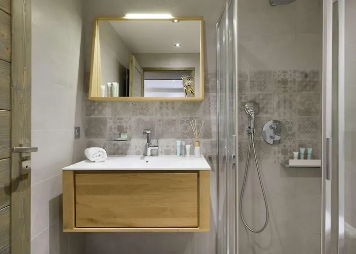 Moriond: 42m², 4 Pers, Proche Pistes Avec Wifi Et Parking - Fr-1-631-115 * كورشوفيل